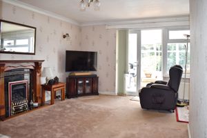 Lounge- click for photo gallery